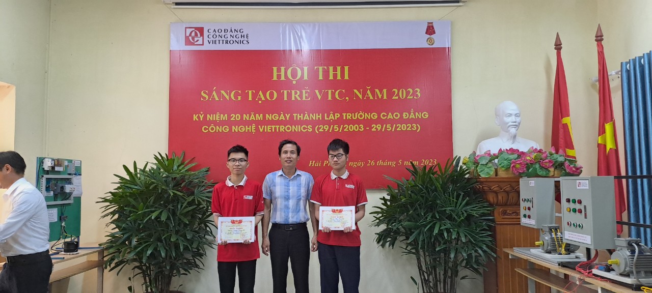 Sinh viên Khoa Điện - Điện tử tham gia Hội thi sáng tạo trẻ VTC, năm 2023
